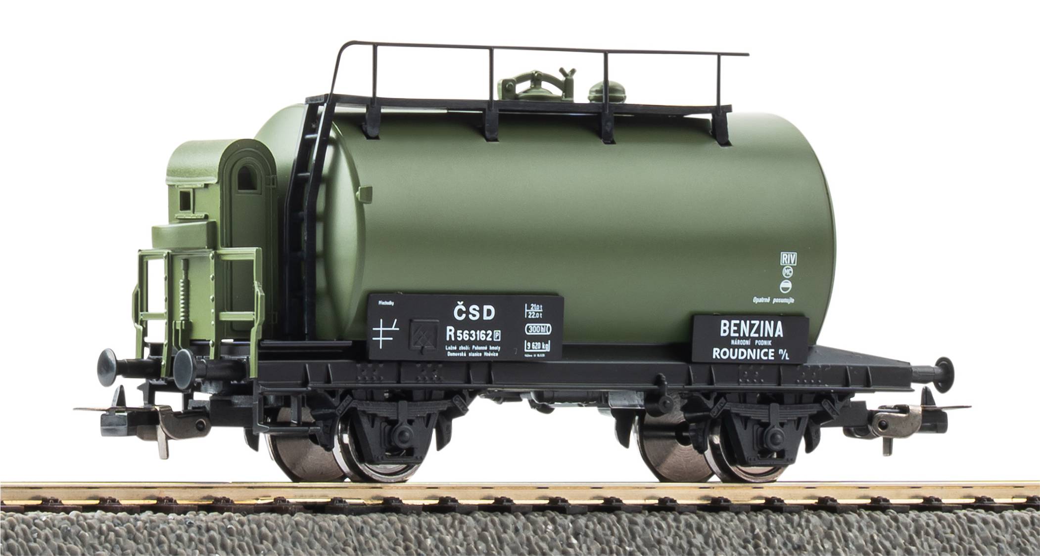 2-achs. Kesselwg. Benzina CSD Ep. IV (27754)